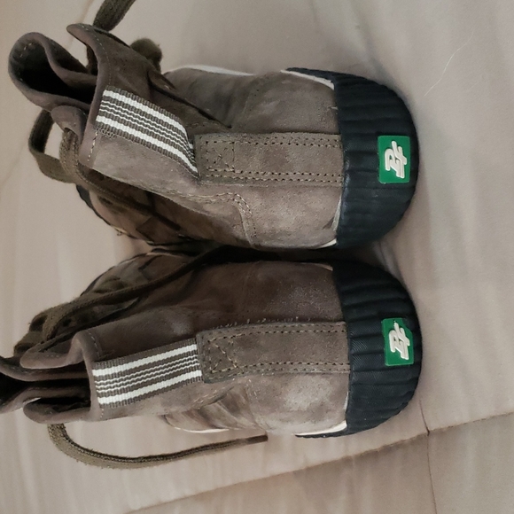 Posture Foundation Sneaker Boots, Sz 8 - Picture 4 of 5